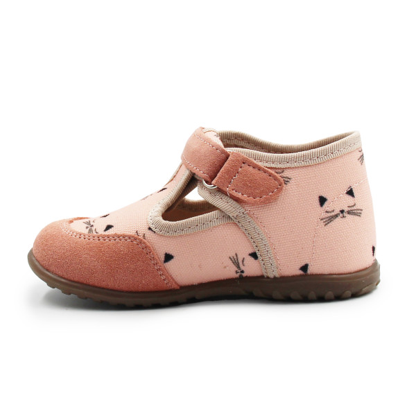 Kapcie  Dla Dziewczynek Do Przedszkola Różowe w Kotki Emel EK 5221-5