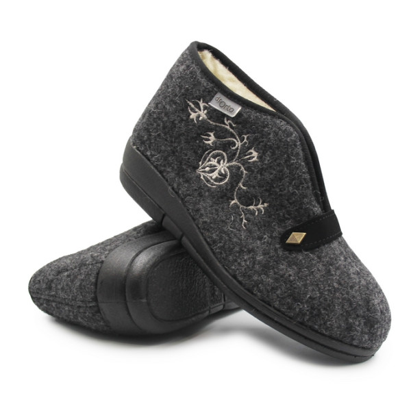 Pantofle dla seniorek na zimę ocieplane wełną DR ORTO 031D028