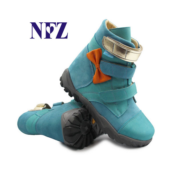 Buty ortopedyczne zimowe dla dziewczynki ocieplane wełną Aurelka 30