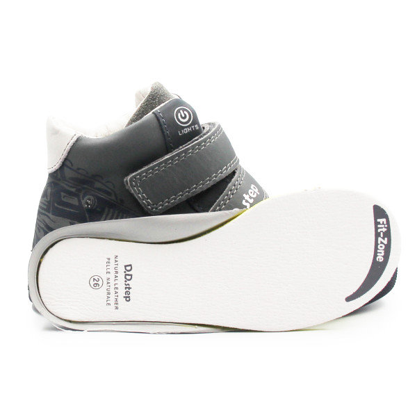 Dziecięce Buty Na Wiosnę Dla Chłopca Samochód LED DD STEP A068-52151M Grey