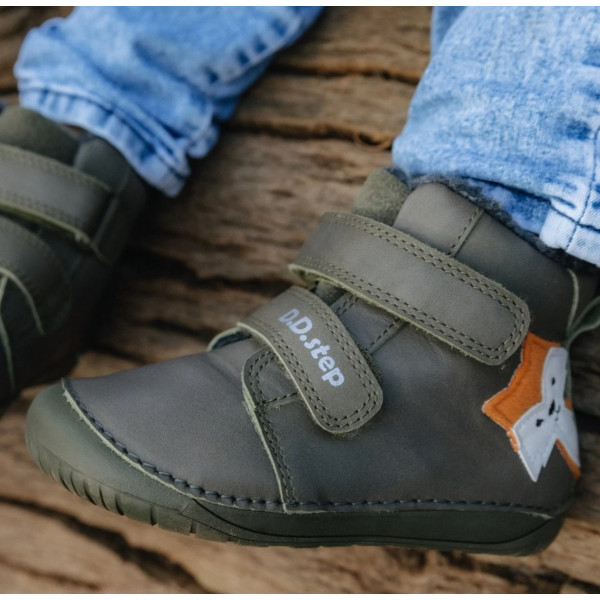 Buty Dla Chłopczyka na Zimę Barefoot z Liskiem DD STEP W070-52301BV Khaki