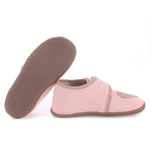 Różowe Kapcie Dla Dziewczynek Do Szkoły i Przedszkola z Serduszkiem Emel ek5000a-24
