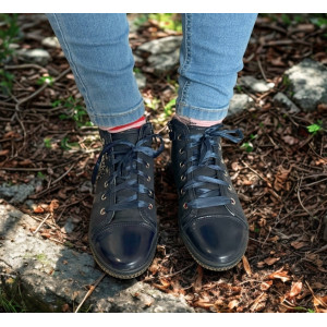 Młodzieżowe Granatowe Trampki Sznurowane Na Wiosnę Do Szkoły Bartek W-77254/SZ/0S9