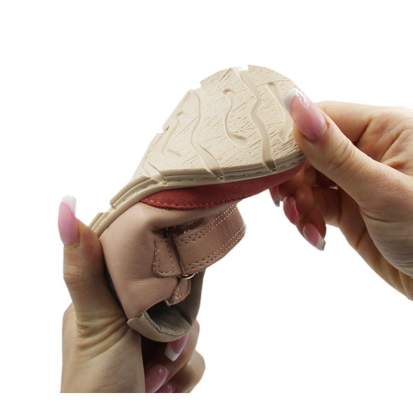 Buty Dla Dziewczynek Na Wiosnę Barefoot Różowe Primigi 1404022