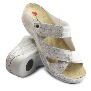 Skórzane Klapki Damskie...