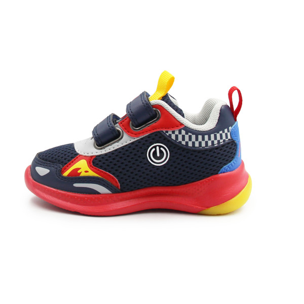 Sportowe Buty Dla Chłopca Na Wiosnę ze Świecącą Podeszwą LED Primigi 1490611