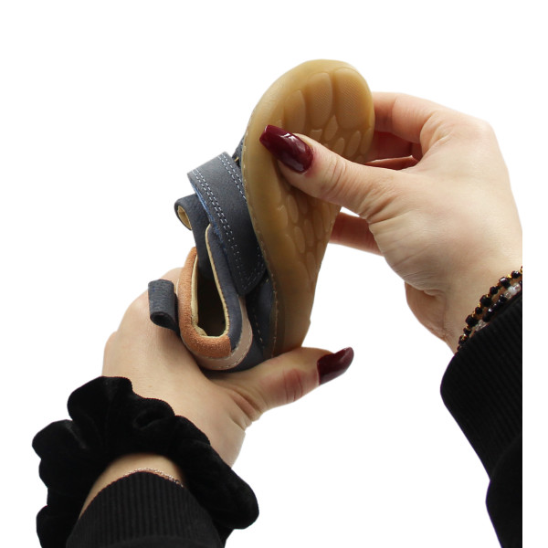 Buty Na Wiosnę Dla Chłopczyka Barefoot Primigi 1410211