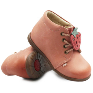 Trzewiki z truskawką dla...