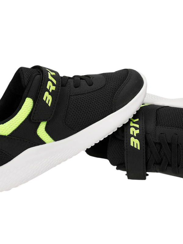 Sportowe Buty Do Szkoły dla Chłopca na Zmianę Bartek 87003-18
