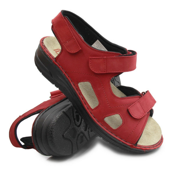 Czerwone zabudowane sandały dla seniorek szerokie Berkemann Lisabella 03121-234