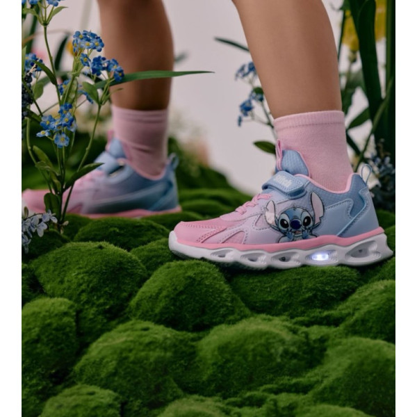 Buty Na Wiosnę Dla Dziewczynek Stitch Świecąca Podeszwa LED Bartek 87038-15