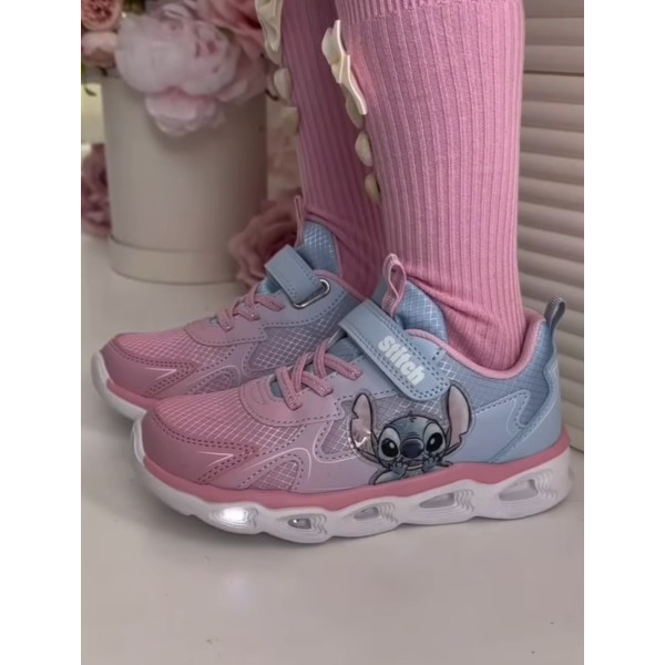 Buty Na Wiosnę Dla Dziewczynek Stitch Świecąca Podeszwa LED Bartek 87038-15