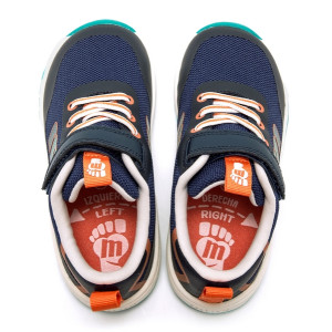 Sportowe buty typu barefoot dla chłopca na wiosnę MTNG 49045-C59432