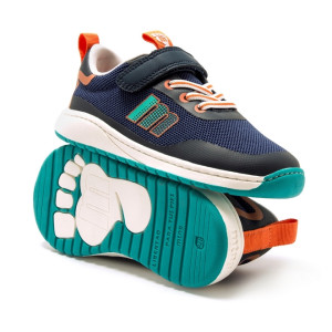 Sportowe buty typu barefoot dla chłopca na wiosnę MTNG 49045-C59432