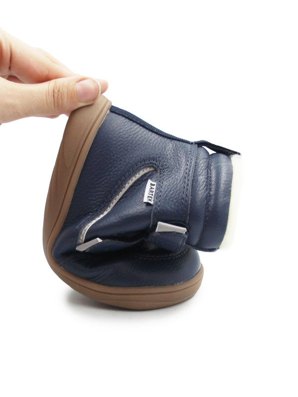 Zimowe Buty Dla Dziewczynki Śniegowce Bartek 84014-56
